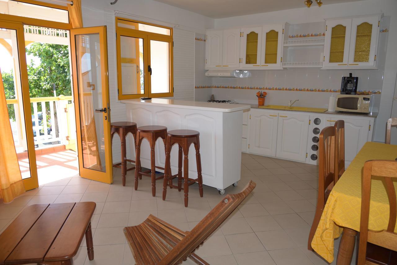 Maison Duplex "Josue" Vue Sur Marina Grand-Bourg  Exterior photo